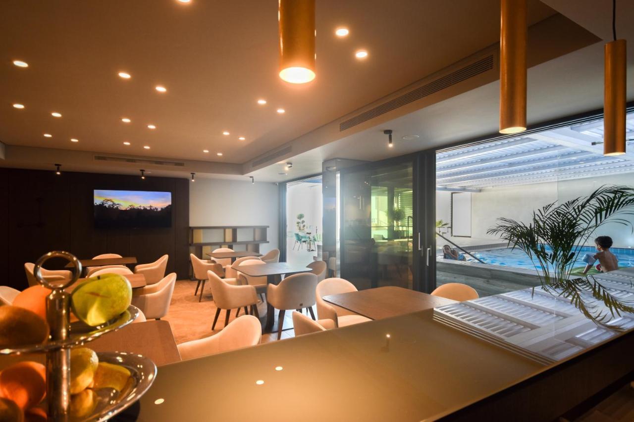 Flamingo Beach Hotel & Spa Vlorë エクステリア 写真